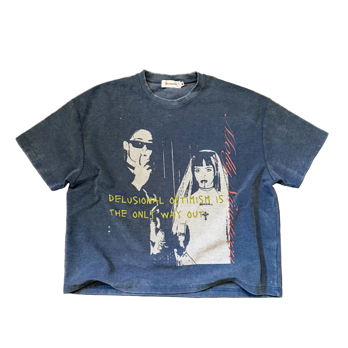 "DELUSIONAL" TEE